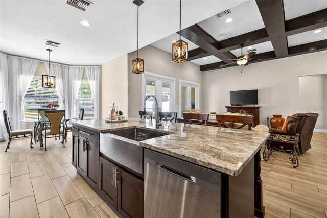 315 S GLEN ARVEN AVENUE, Temple Terrace, FL 33617