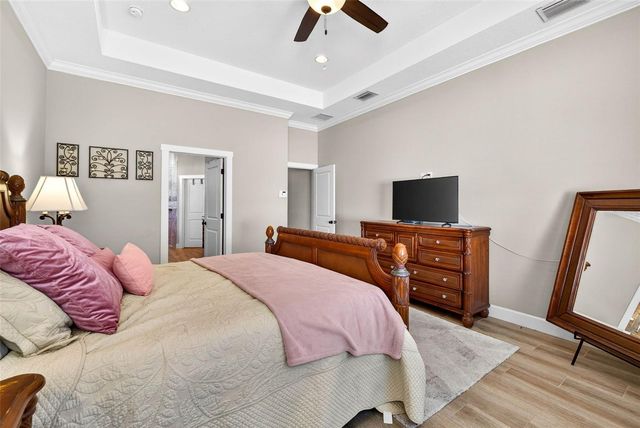 315 S GLEN ARVEN AVENUE, Temple Terrace, FL 33617