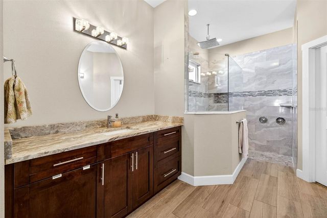 315 S GLEN ARVEN AVENUE, Temple Terrace, FL 33617