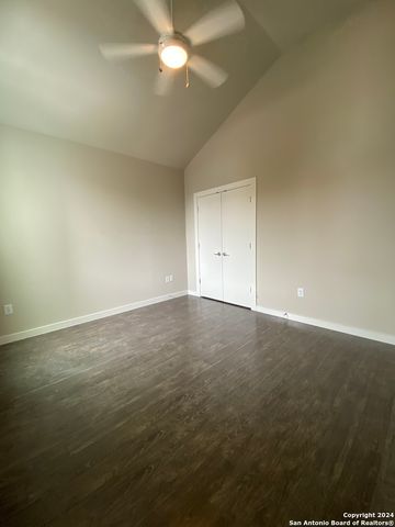 330 Clay St Unit 28, San Antonio, TX 78204