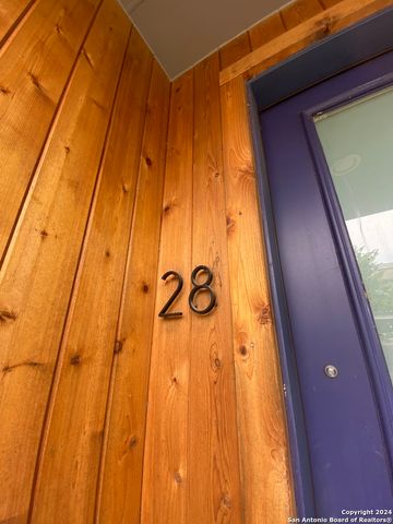 330 Clay St Unit 28, San Antonio, TX 78204