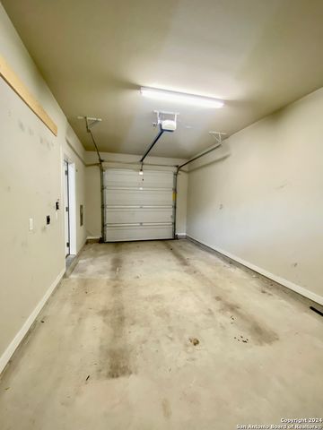 330 Clay St Unit 28, San Antonio, TX 78204