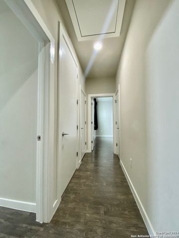 330 Clay St Unit 28, San Antonio, TX 78204