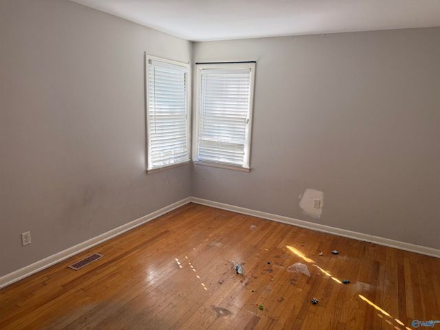2104 Pinehurst Street SW, Hartselle, AL 35640