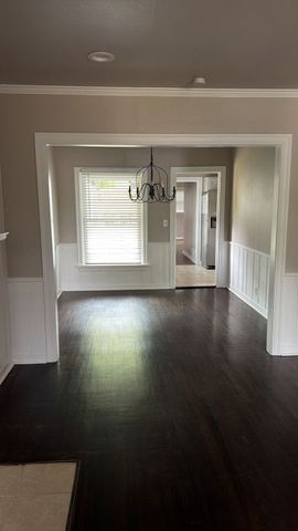 4332 Calmont Avenue, Fort Worth, TX 76107