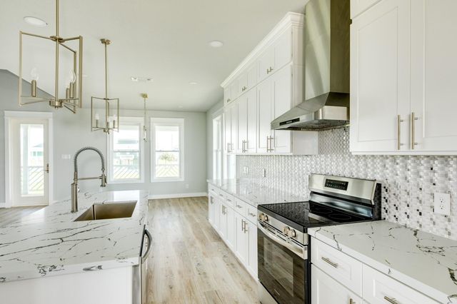 18821 Warrior Road, Galveston, TX 77554