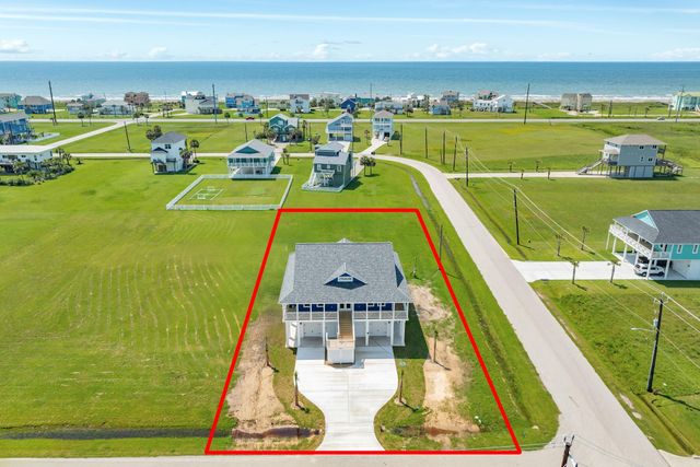 18821 Warrior Road, Galveston, TX 77554