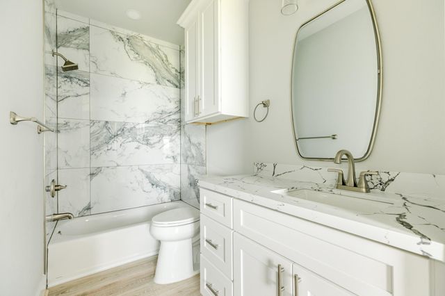 18821 Warrior Road, Galveston, TX 77554