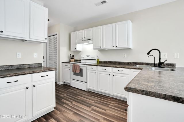 1438 Washington Acres Road, Hampstead, NC 28443