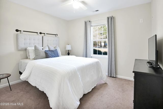 1438 Washington Acres Road, Hampstead, NC 28443