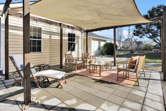 1438 Washington Acres Road, Hampstead, NC 28443