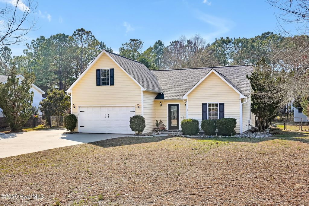 1438 Washington Acres Road, Hampstead, NC 28443