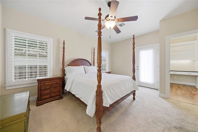 2424 Dillon Street, Brenham, TX 77833