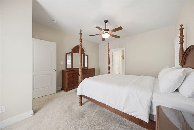 2424 Dillon Street, Brenham, TX 77833