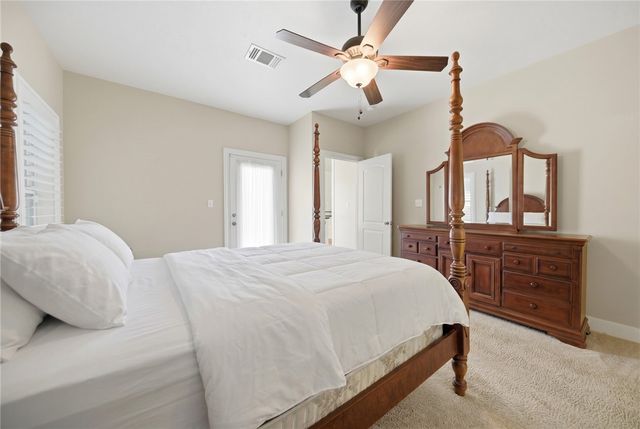 2424 Dillon Street, Brenham, TX 77833