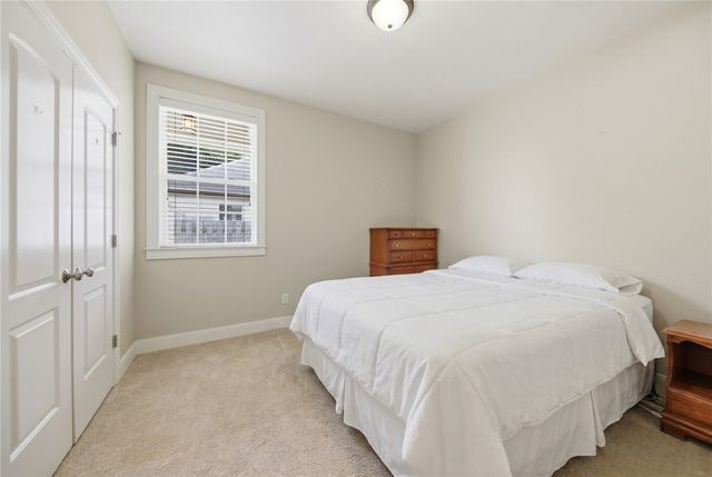 2424 Dillon Street, Brenham, TX 77833