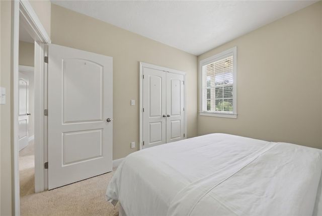 2424 Dillon Street, Brenham, TX 77833