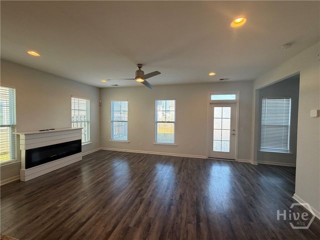 7 Mirror Lake Drive, Port Wentworth, GA 31407