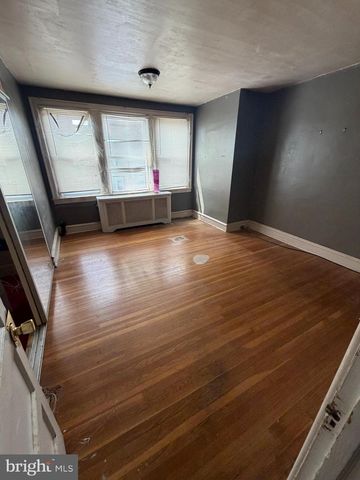 6003 N MASCHER ST, Philadelphia, PA 19120