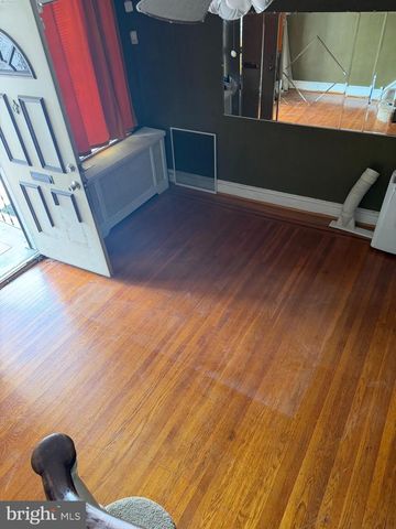 6003 N MASCHER ST, Philadelphia, PA 19120