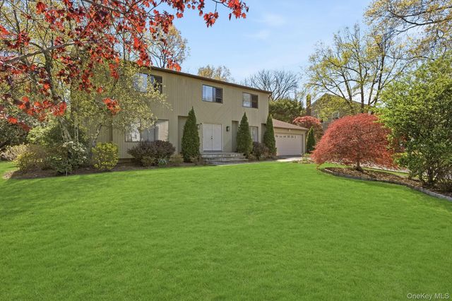 26 Devonshire Dr, White Plains, NY 10605
