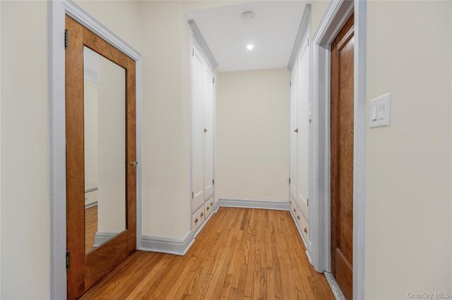 26 Pondfield Road 1D, Bronxville, NY 10708