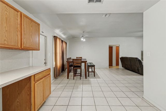 3821 Lincoln St, Corpus Christi, TX 78415