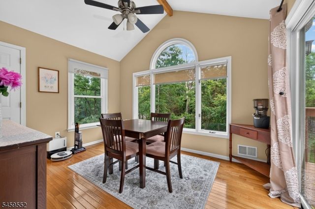 6 Chaucer Dr, Clinton Twp., NJ 08801