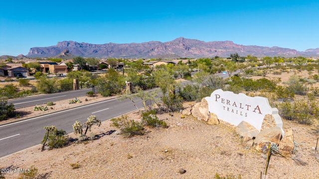 10238 E PERALTA CANYON Drive, Gold Canyon, AZ 85118