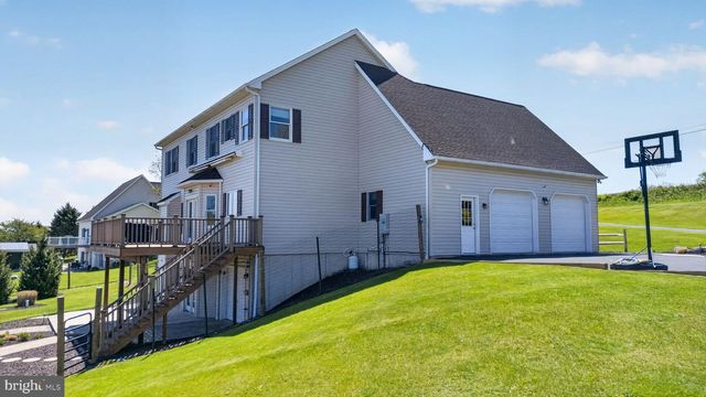 1044 LONG LANE RD, Kutztown, PA 19530