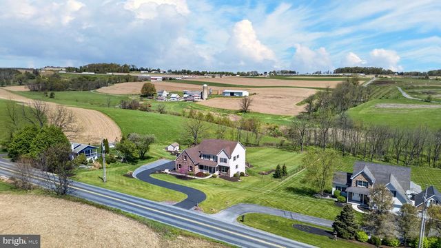 1044 LONG LANE RD, Kutztown, PA 19530