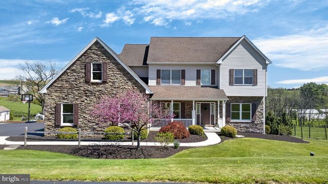 1044 LONG LANE RD, Kutztown, PA 19530