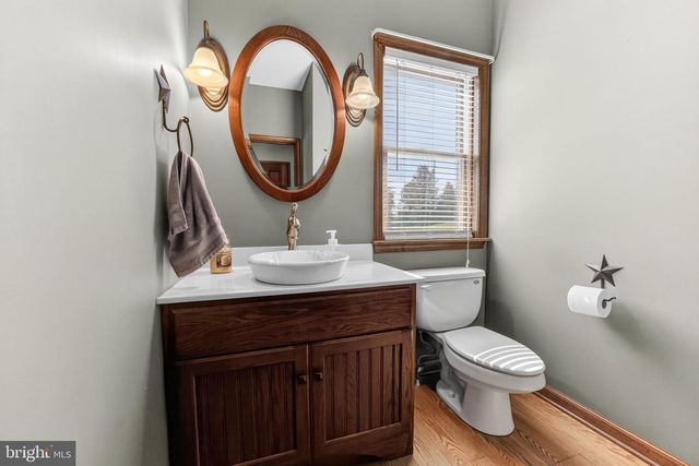 1044 LONG LANE RD, Kutztown, PA 19530