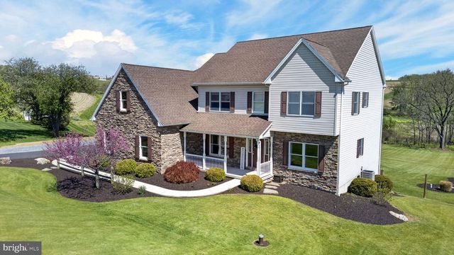 1044 LONG LANE RD, Kutztown, PA 19530