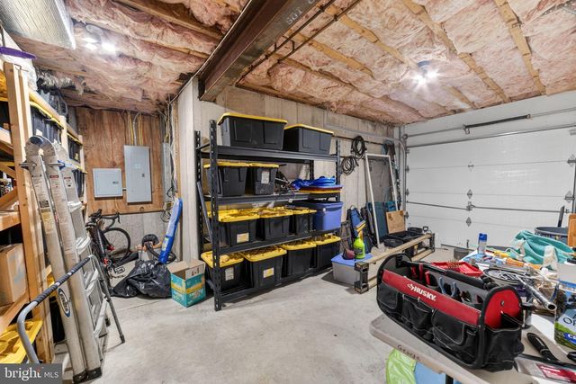 1044 LONG LANE RD, Kutztown, PA 19530