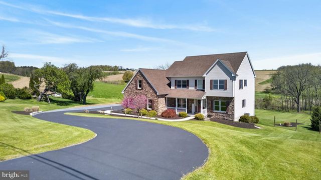 1044 LONG LANE RD, Kutztown, PA 19530