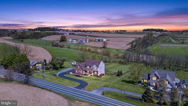 1044 LONG LANE RD, Kutztown, PA 19530