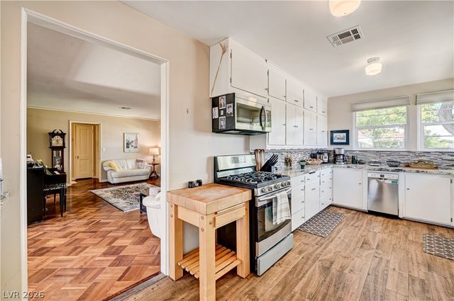 438 Birch Street, Boulder City, NV 89005