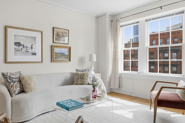 534 Beacon St 403, Boston, MA 02215