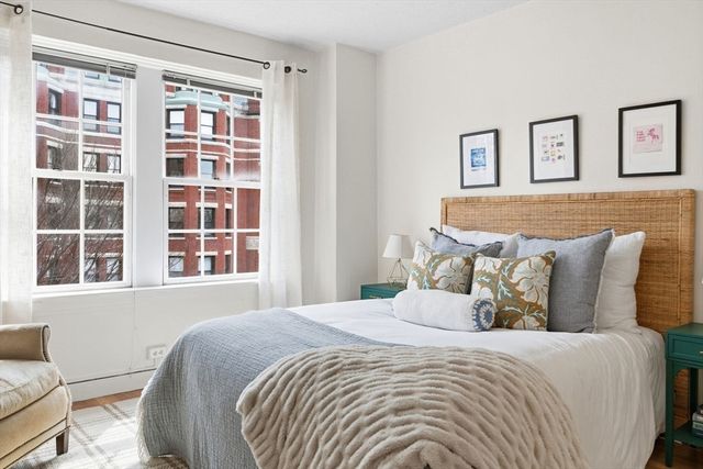 534 Beacon St 403, Boston, MA 02215