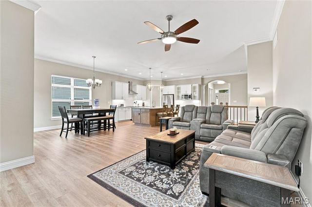 201 Keaton Woods Drive, St Charles, MO 63368