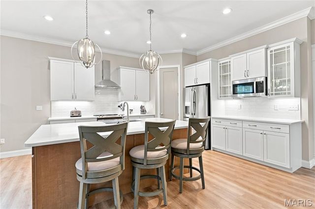 201 Keaton Woods Drive, St Charles, MO 63368