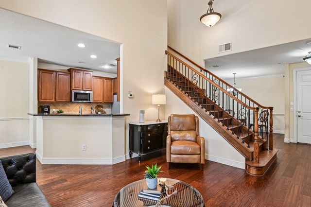 205 Milan Street 2202, Lewisville, TX 75067