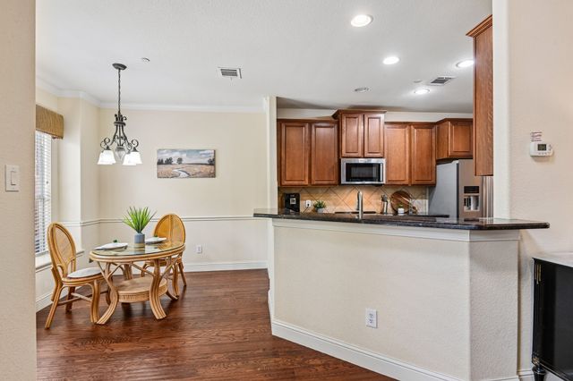 205 Milan Street 2202, Lewisville, TX 75067
