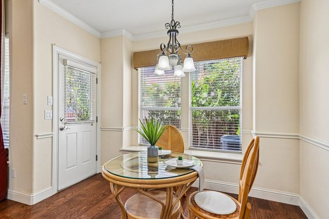 205 Milan Street 2202, Lewisville, TX 75067