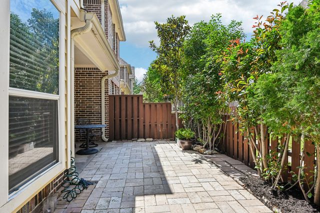 205 Milan Street 2202, Lewisville, TX 75067