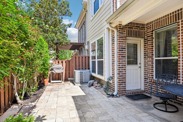 205 Milan Street 2202, Lewisville, TX 75067