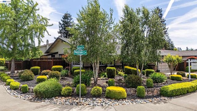 1926 Neptune Rd, Livermore, CA 94550