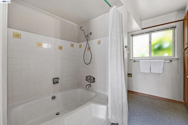 1926 Neptune Rd, Livermore, CA 94550