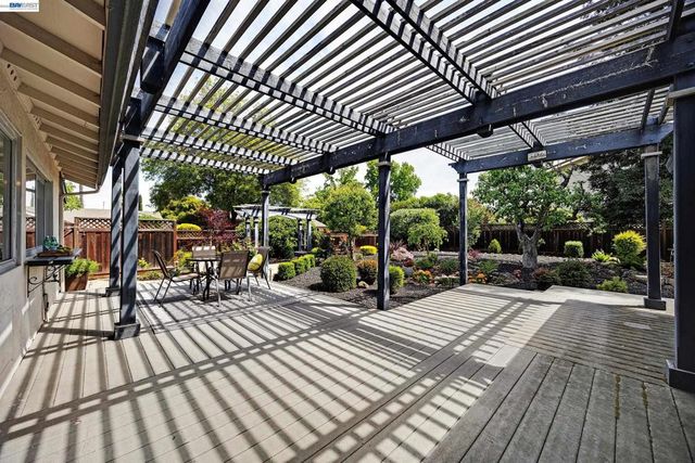 1926 Neptune Rd, Livermore, CA 94550